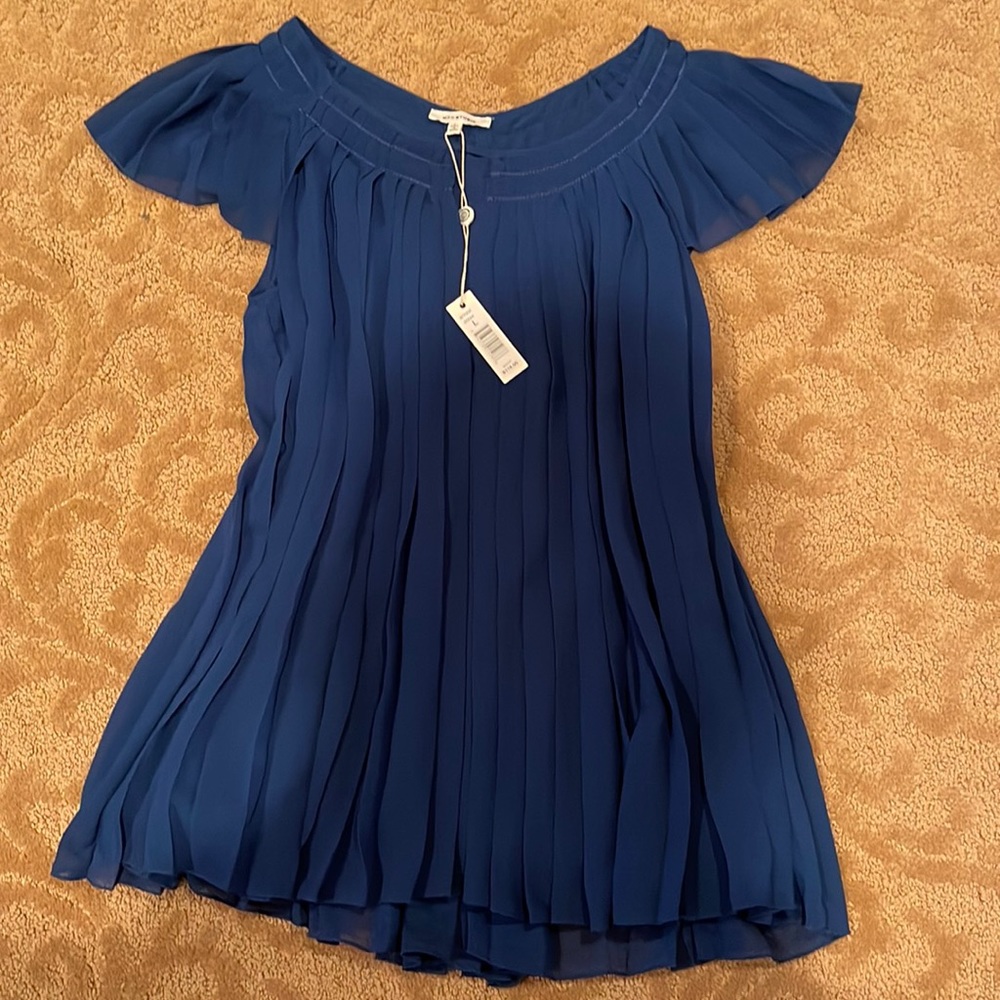 NWT Max Studio Royal blue ladies top Size L